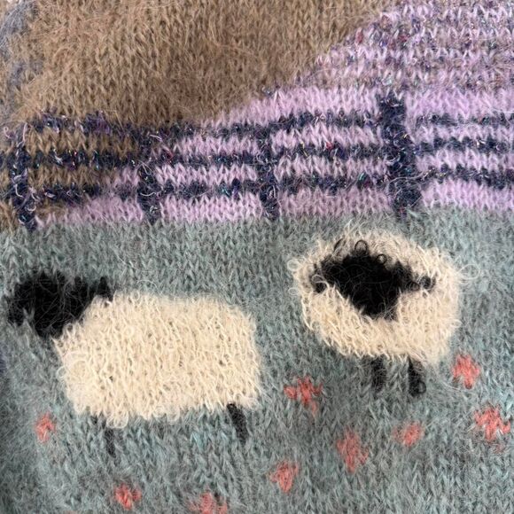 American Suzie Lee Handknit Women's Cottage Scene Sweater with Sheep - Picture 5 of 8